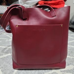 Portland Leather Crossbody Tote in Burgundy